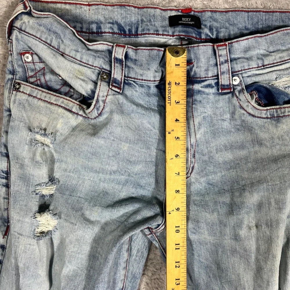 True Religion Ricky Relaxed Straight Distressed Jeans Mens 38 Red Stitch Light